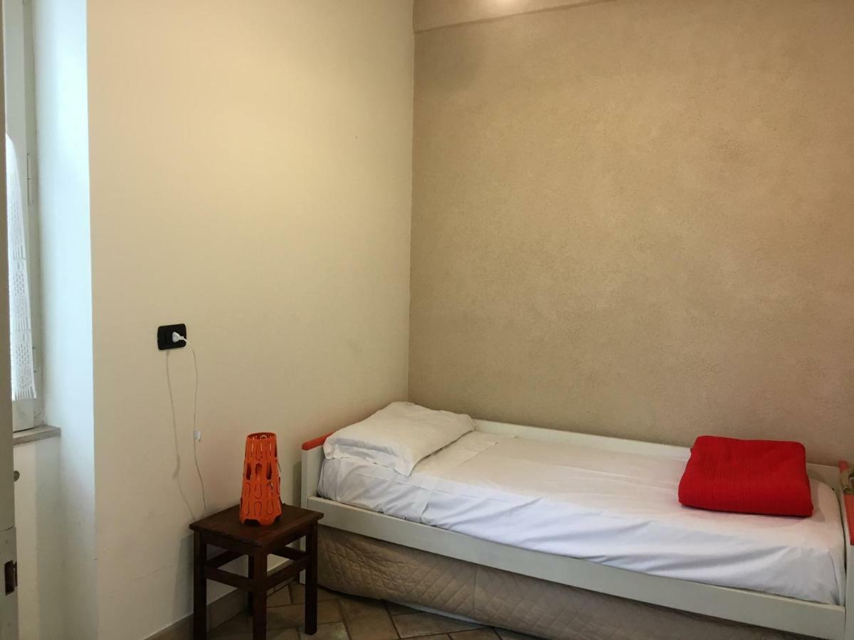 Appia Park Apartament 10 Min Dal Colosseo Rom